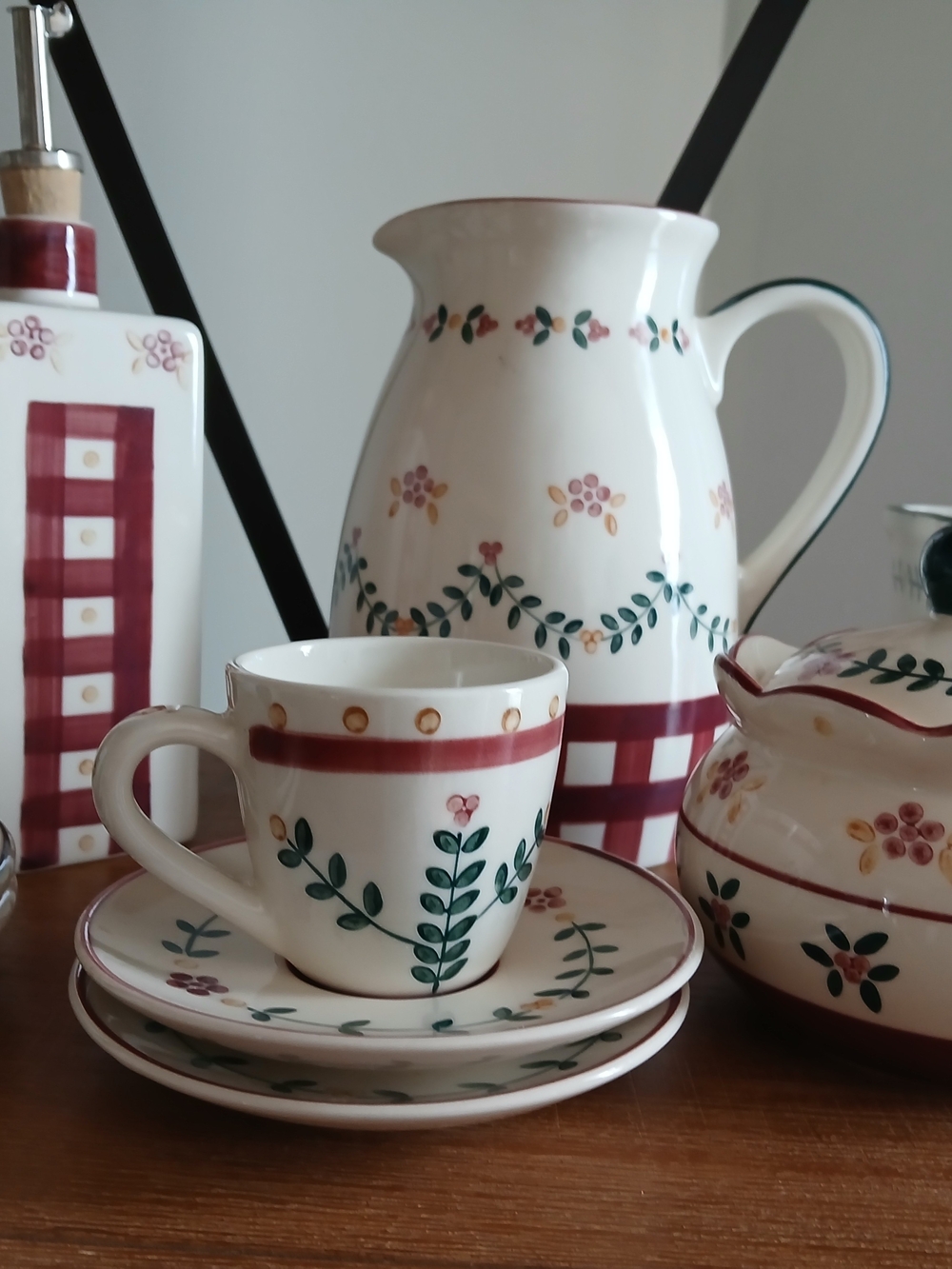 W'ART  - Original Italian Design Euro Breakfast Set.